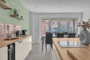 Photo 42- click for photo gallery